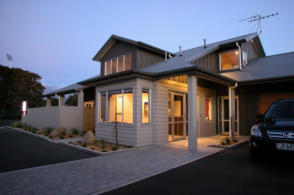 Arena Lodge Palmerston North Exterior foto